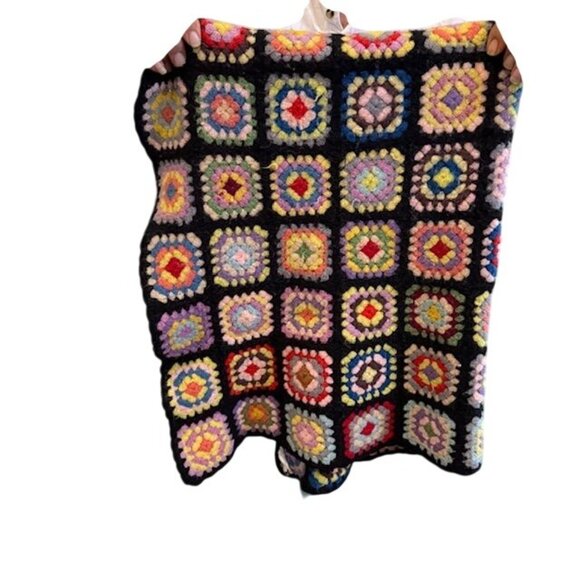 Handmade Multi-Color Granny Square Crochet Blanket Throw 60" X 48" Wool For Home - Picture 5 of 5